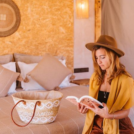Caravanserai Luxury Desert Tented Camp Merzouga Exterior photo